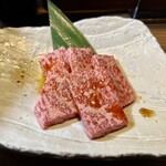 焼肉ホルモン 鍵矢 - 上ウチモモ