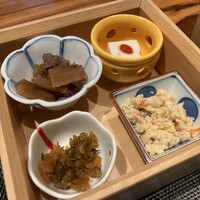 日本料理 からまつ - 二の重(本日の小鉢・4種)