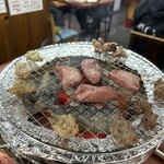 ホルモン焼肉　かど屋 - 