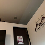 土鍋ご飯とお肴 一味 - お泊まりした部屋
      上が開いてて繋がってる
      みなに無料で麻爺の天使の美声を聞かせてやるわな
      (←それイビキってヤツじゃ⁈)