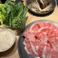 すき焼 しゃぶしゃぶつかだ KITTE大阪店 - 