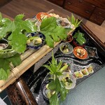 카루이자와 쿠로이와 무니 - 