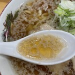 らぁ麺 まえ田 - スープ