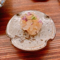 鮨 八咫烏 - 白海老のコノワタ和え