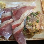 天然魚と七輪焼き 隠れ居酒屋 雑魚や - 