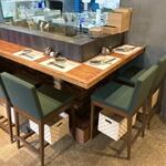 天ぷらバル 天むす 銀座 たけぞう - カウンター席はいかがでしょうか。