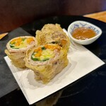 天ぷらバル 天むす 銀座 たけぞう - 季節野菜の豚バラ巻き