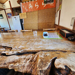 あららぎ - 天然木のテーブル～☆