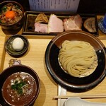 中華蕎麦 とみ田 - つけめん (TOKYO-X豚骨魚介)200g