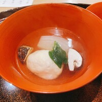 しらゆき - ホタテの真丈、蕪、松茸