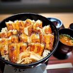 あなごめしうえの 広島三越店 - ✽ 大きい分（穴子飯特）　¥3,340円　満足のはず