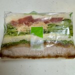 コウジ サンドイッチ - トンカツとコブサラダ