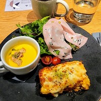 オービカ モッツァレラバー 横浜店 - 