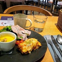 オービカ モッツァレラバー 横浜店 - 