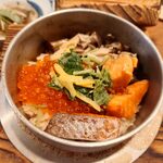 釜めし菜時記 さき亭 - 鮭いくら釜めしアップ