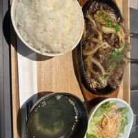 牡丹苑 - 