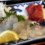お食事処 鮮魚商 魚てつ - 刺盛り