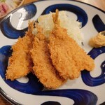 中央酒場 - アジフライ450円