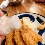 中央酒場 - 1枚目 塩で頂きます