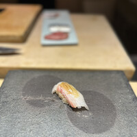 鮨 無垢/鮨 白銀 - 