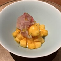 しろ - 西条柿　生ハム　セロリのお出汁　プリン　グリーンレモン