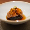 恵比寿 鮨 一 - 黒毛和牛の治部煮 ウニ、サーロイン、茄子