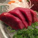 馬肉バル 新三よし - 赤身は馬力の源？