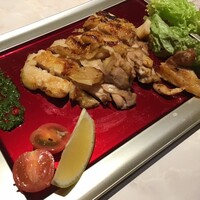 兜 立川店 - チキングリルバジル添え（1,980円）
