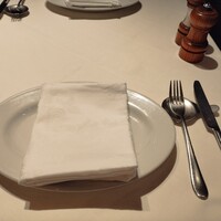 ヌガ - テーブルセット