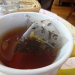 クレープリー・スタンド シャンデレール - メリメロ？（お花の入った紅茶♪）