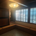 そば小川 - ええ感じの待合室