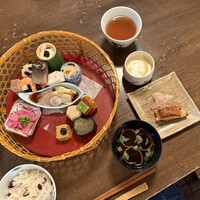 韻松亭 -  韻松亭 -