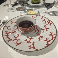 シェ・イノ - 
