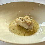 ザ・フジヤ - 甘鯛の鱗焼き ブールブランソース