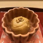 赤坂 菊乃井 - 昼懐石１５７３０円。小蕪風呂炊き。熱々の蕪に熱々の胡桃味噌。シンプルですが、技が違う？　本当は、このお料理が、一年を通して一番好きかもしれません。