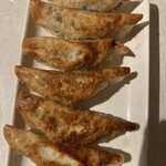 ぎょうざ屋 - しそ餃子500円