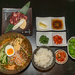 情熱焼肉ファイティングマン - 