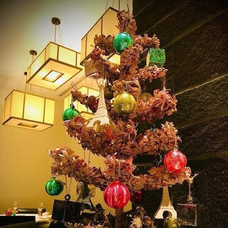 クリスマスを彩るランチ＆ディナーのご予約受付中