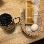 コメダ珈琲店 東京医科大学病院店 - 