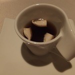 ロワゾー・パー・マツナガ - 2014/05　木の子のコンソメ。