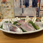 魚男 - ②本日の刺身盛り合わせ（2人前）  2400円