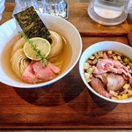 ヨコクラストアハウス - 