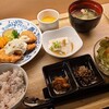平∞ダイニング - 日替わりランチ(税込1,078円)
①チキン南蛮、ブロッコリー&煮薩摩芋&ナポリタン②サラダ(萵苣&千切り甘藍)③茶碗蒸し④冷奴⑤雑穀米ご飯⑥お味噌汁⑦お漬け物(沢庵&縮緬山椒煮)