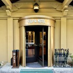 ザ・フジヤ - ショップ入口