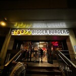 Teddy's Bigger Burgers - 