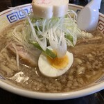 いせのじょう - 太麺背脂ラーメン900円