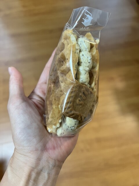 WEP wafflefactory mitaka (ウェップ ワッフルファクトリー WEP wafflefactory mitaka (ウェップ ワッフルファクトリー