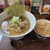 知床鶏麺 CHICKEN CREST