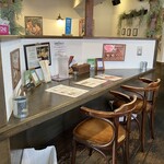 知床鶏麺 CHICKEN CREST - 店内