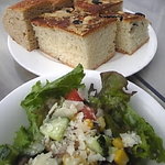 トラットリア マルーモ - パン＆サラダ